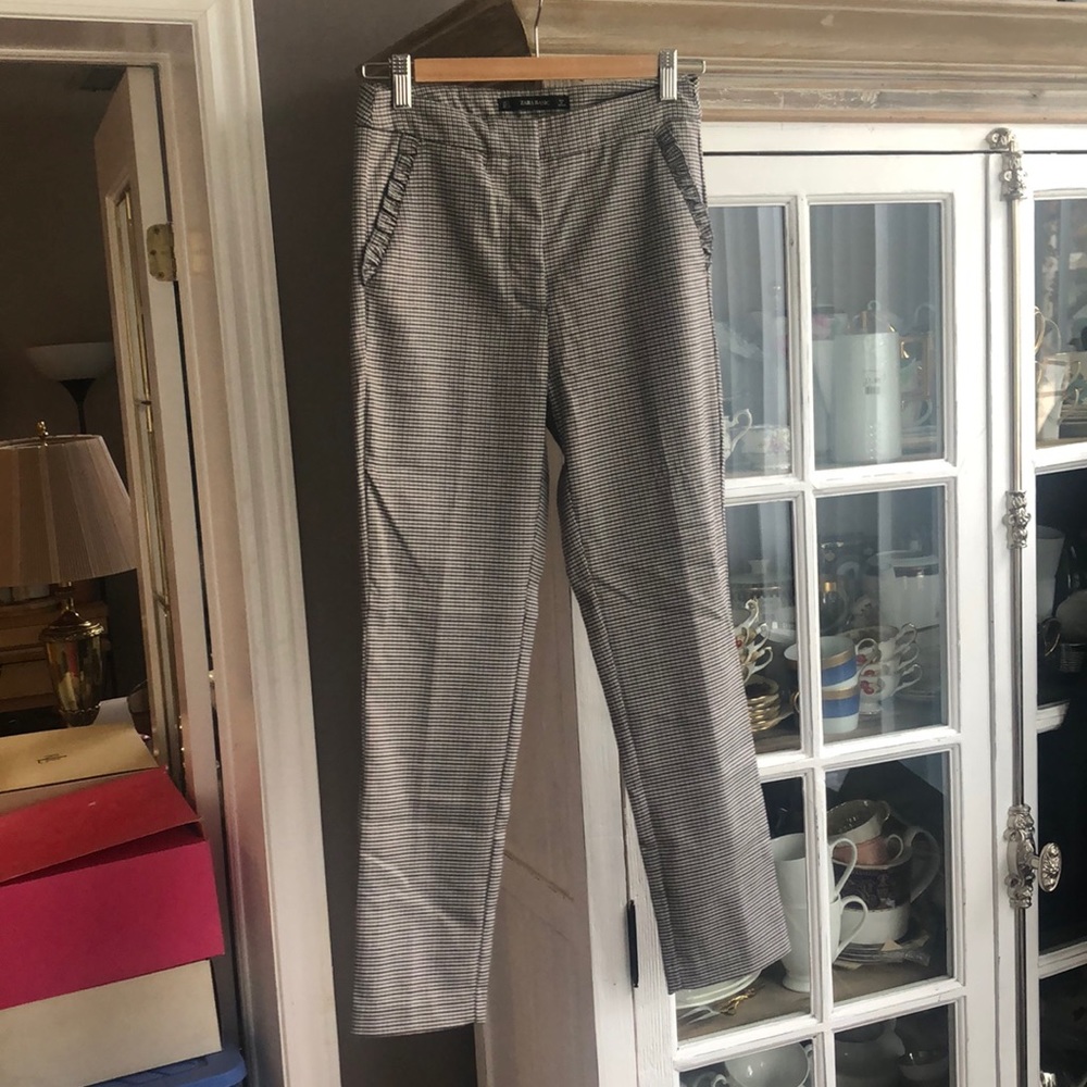 NWOT ZARA Fitted Skinny Pants, S